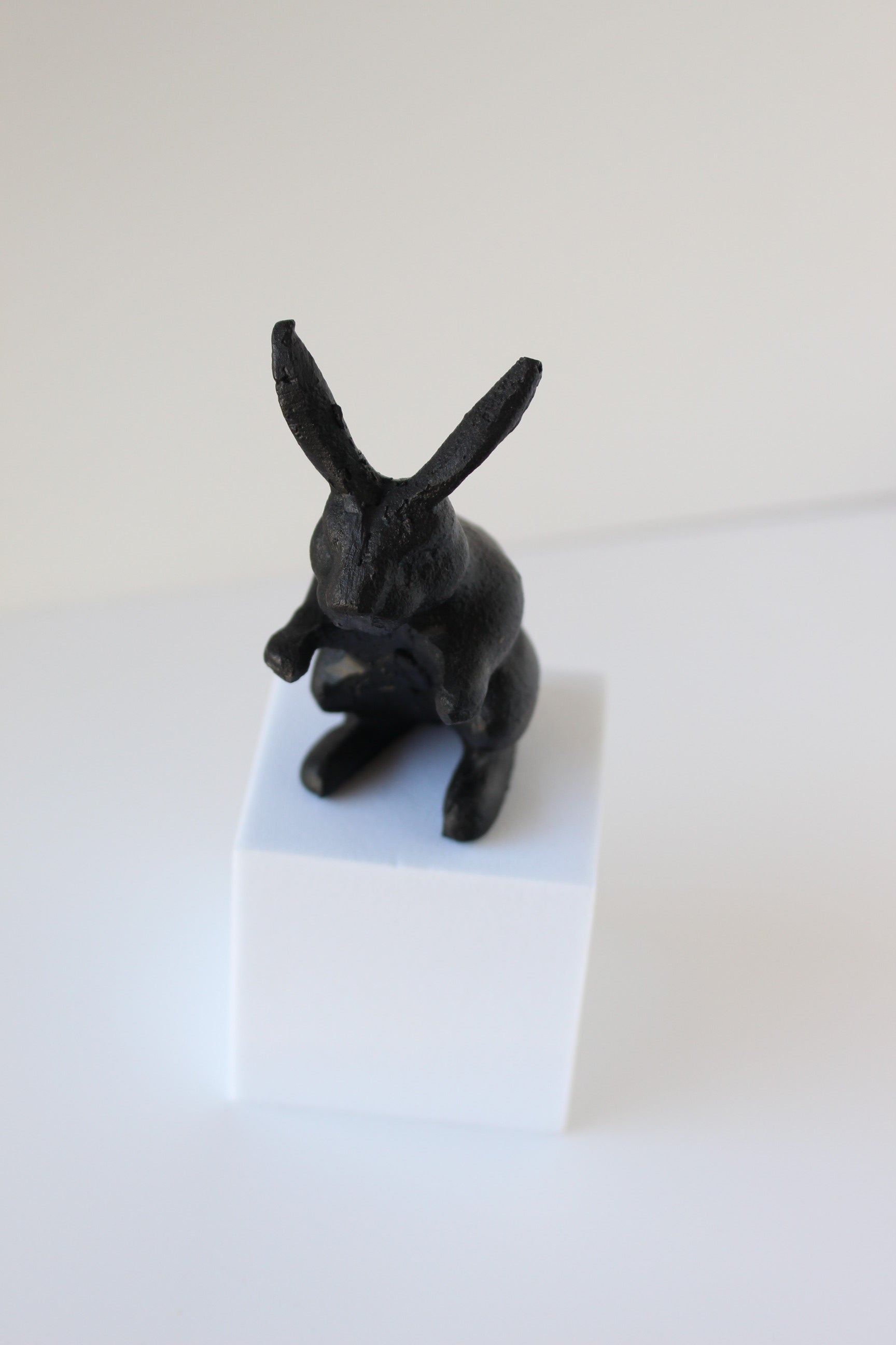 Cast Iron Rabbit – Jewitches